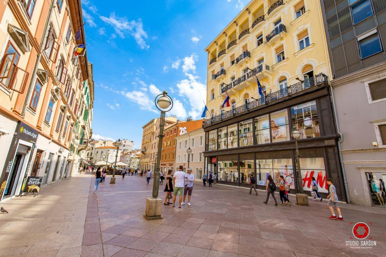 Apartman Deark Lägenhet Rijeka Exteriör bild