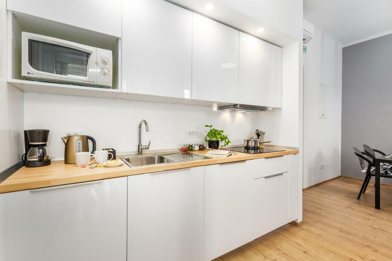 Apartman Deark Lägenhet Rijeka Exteriör bild